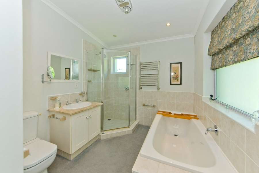 3 Bedroom Property for Sale in Belvedere Estate Western Cape